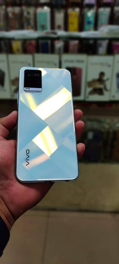 Vivo Y21