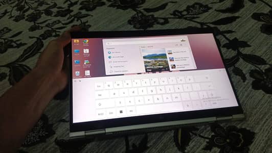 ho laptop 10/10 condition