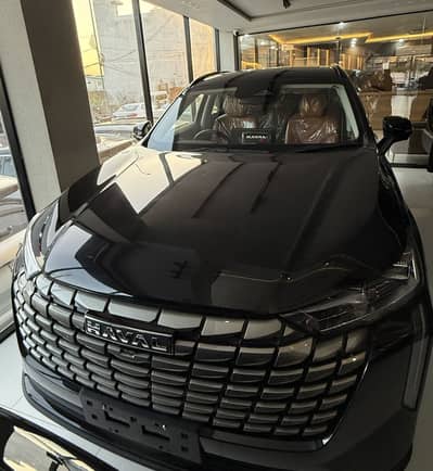 Haval H6 Petrol 2026 Black with Tan