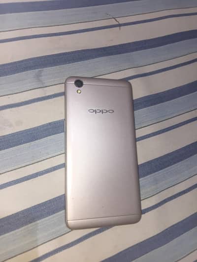 OPPO A37