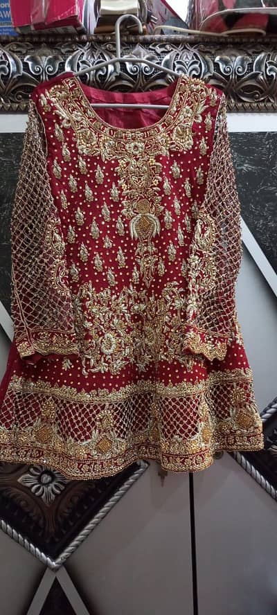 Heavy Embroidery Bridal Lehenga - Mint Condition - Size M"