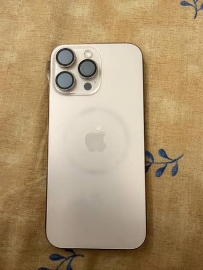 Apple iPhone 16 Pro Max