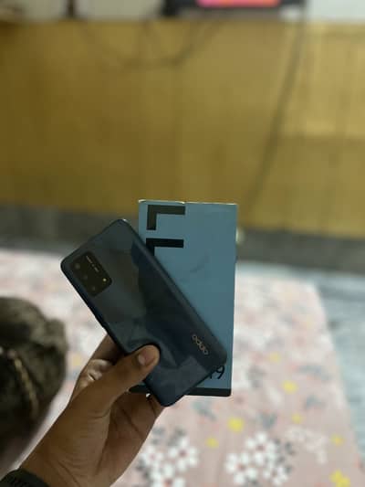 OPPO F19 6/ 128 with box