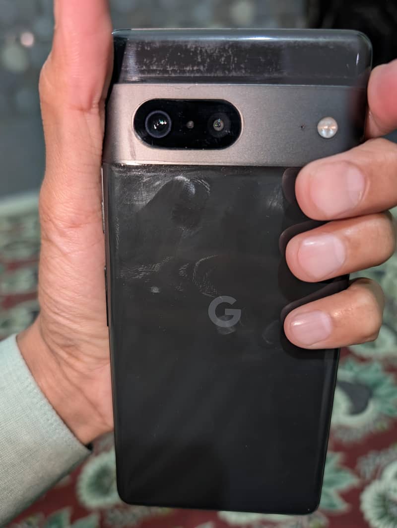 Google Pixel 7 5