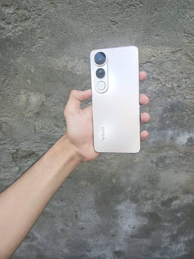 Vivo V50 lite