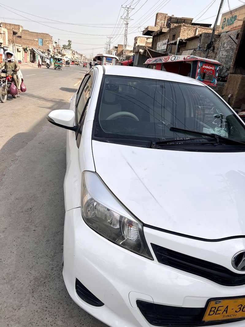 vitz 1 3