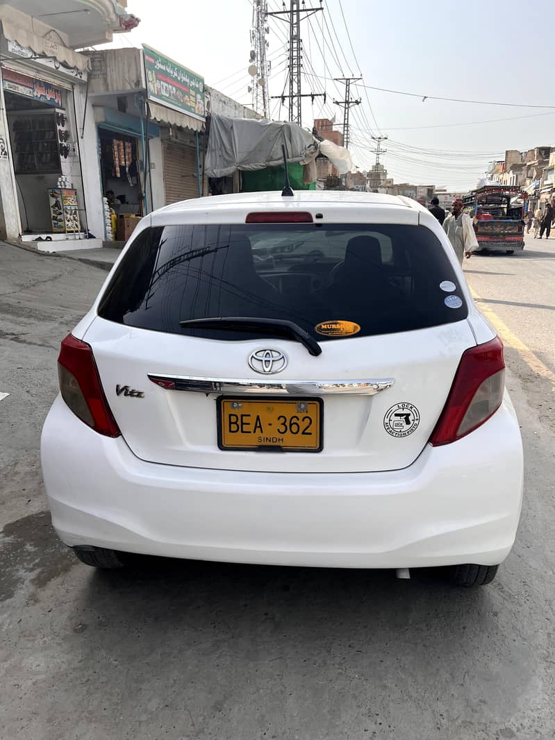 vitz 1 4