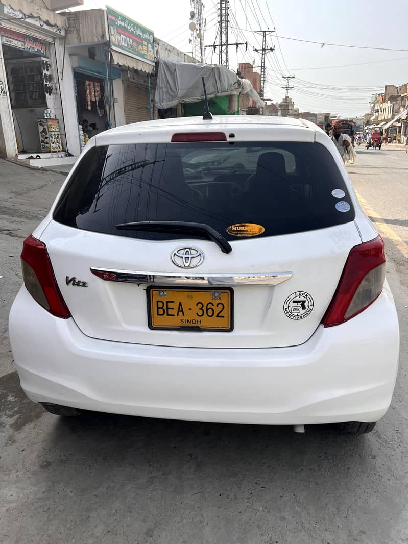 vitz 1 5