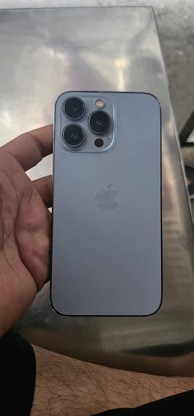Apple iPhone 13 Pro