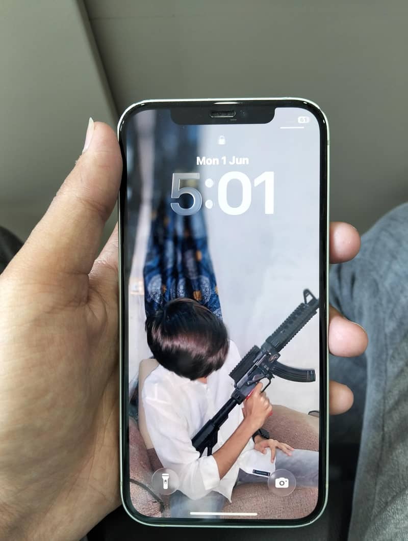iphone 12 5