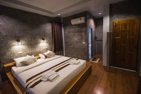 Hotel Apartment for sale in Gulberg 3