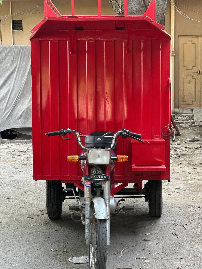 Loader Rickshaw 3