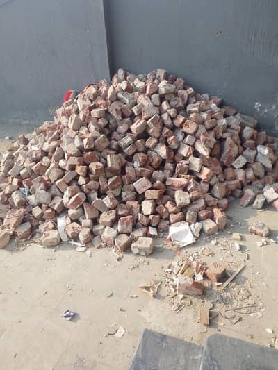 bricks waste metrial