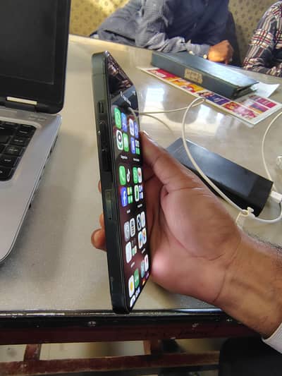 Apple iPhone 13 Pro