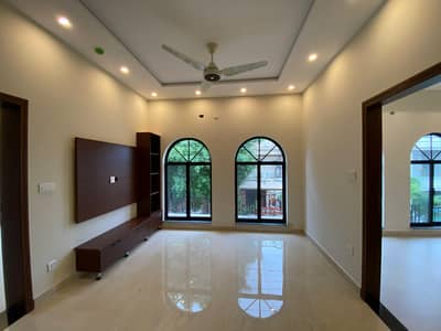 5 MARLA BRAND NEW FIRST ENTRY HOUSE AVAILABLE FOR RENT IN DHA RAHBER 11 SECTOR 2