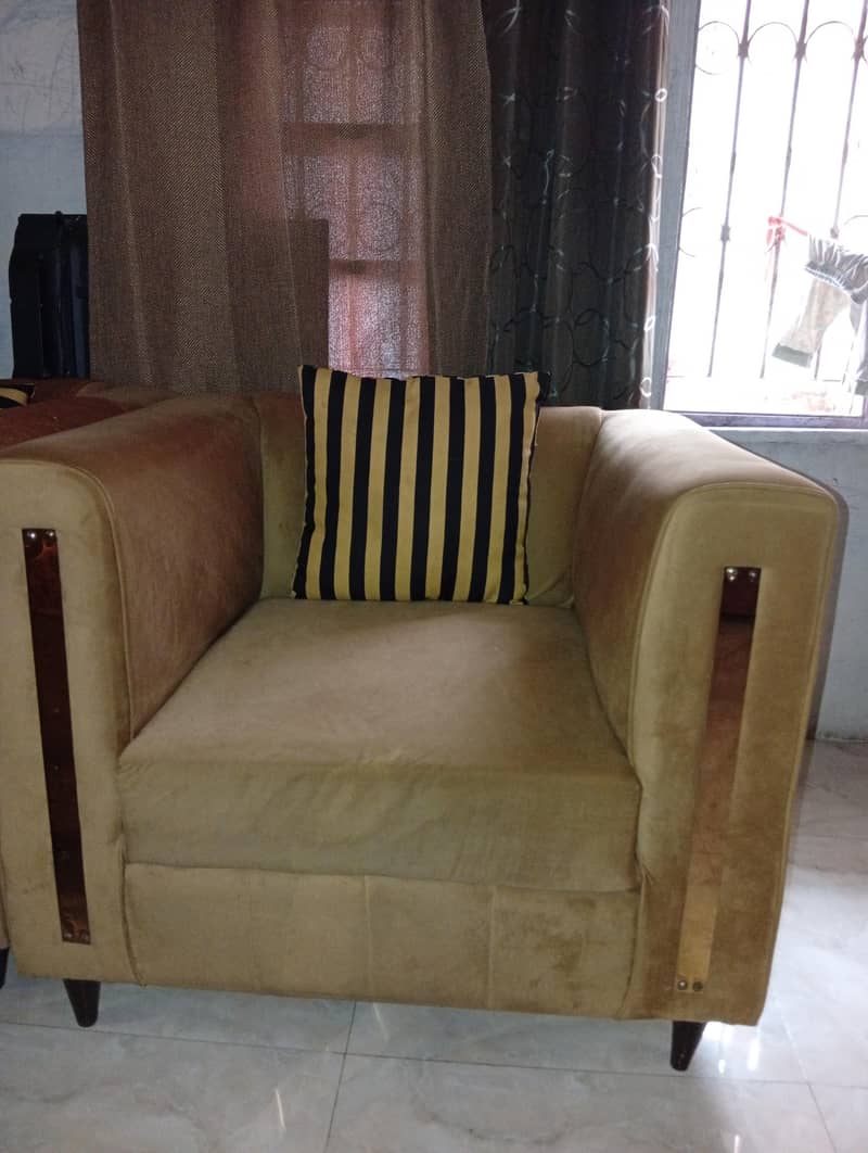 sofa set 0