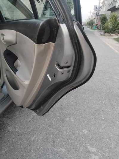 Toyota Corolla GLI 2011