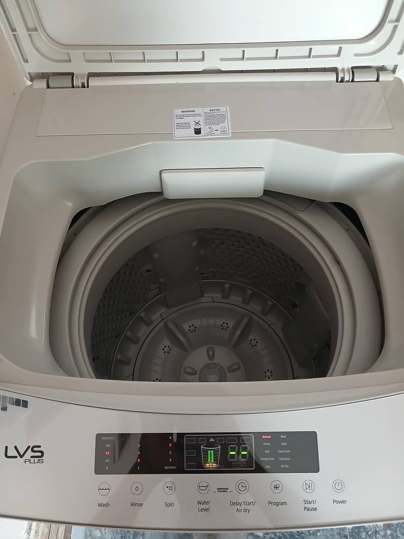 automatic washing and drying machine 1