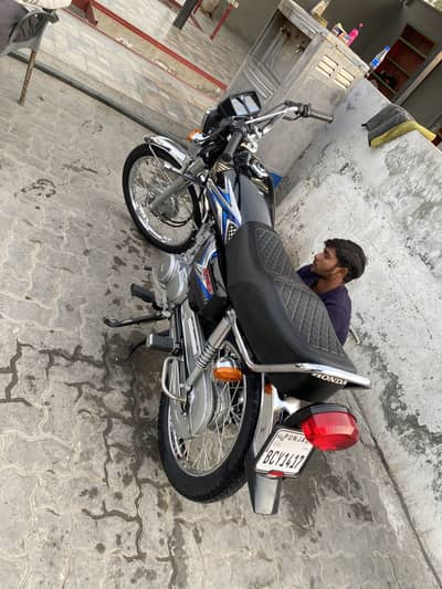 Honda 125 2025 Model Black Colour