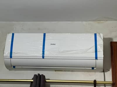 Haier 1.5 Ton Slightly Used Non-Inverter