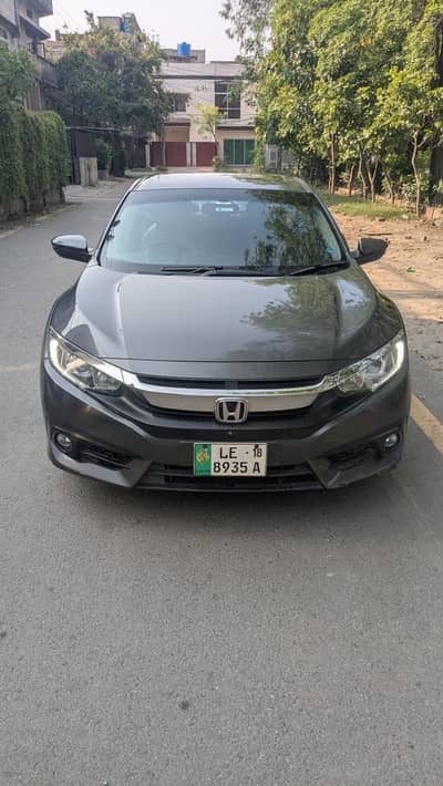 Honda Civic VTi Oriel Prosmatec 2018 Red meter Ug full option