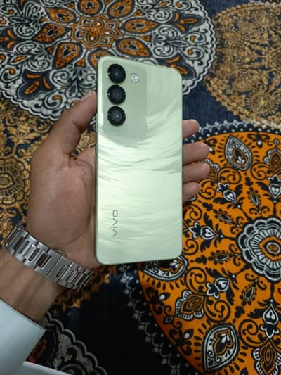Vivo Y100 8+8/128GB Location Qaboola