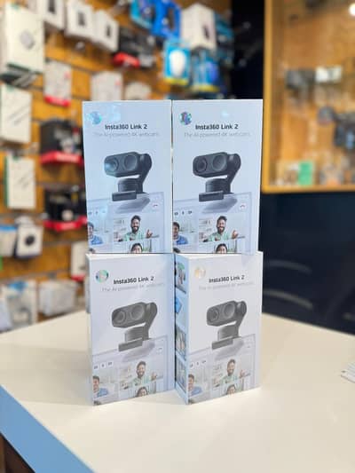INSTA 360 LINK 2