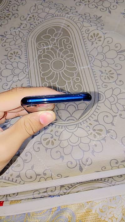 Apple iPhone SE. 3 barand new condition