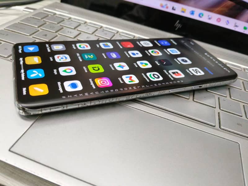 One Plus 9 Pro 5