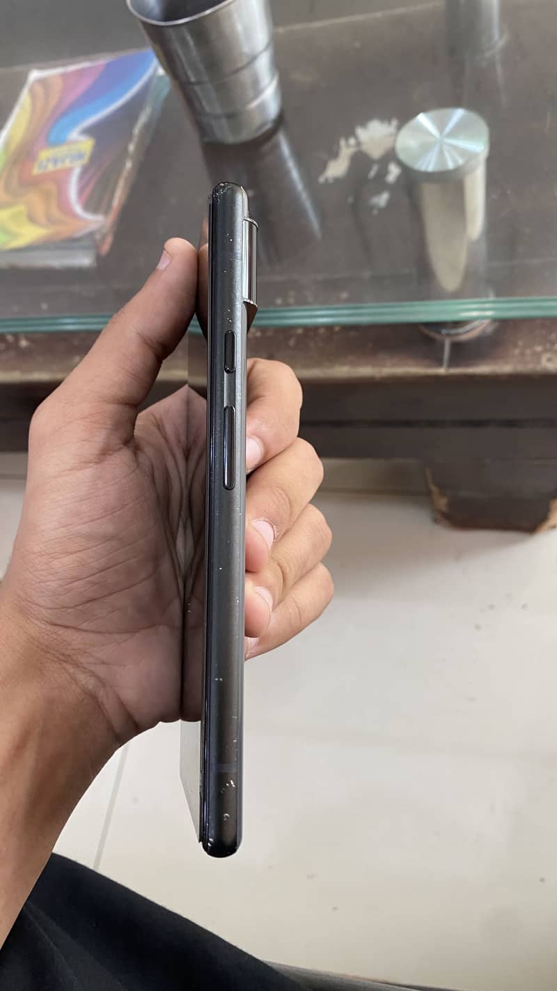 Google pixel 6 4