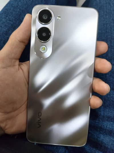 Vivo Y04 4/128