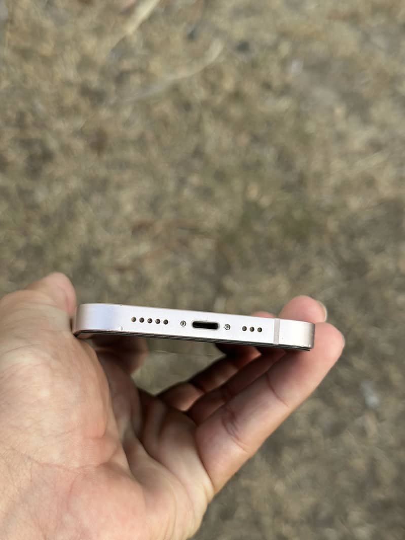 Iphone 13 4months sim time 3