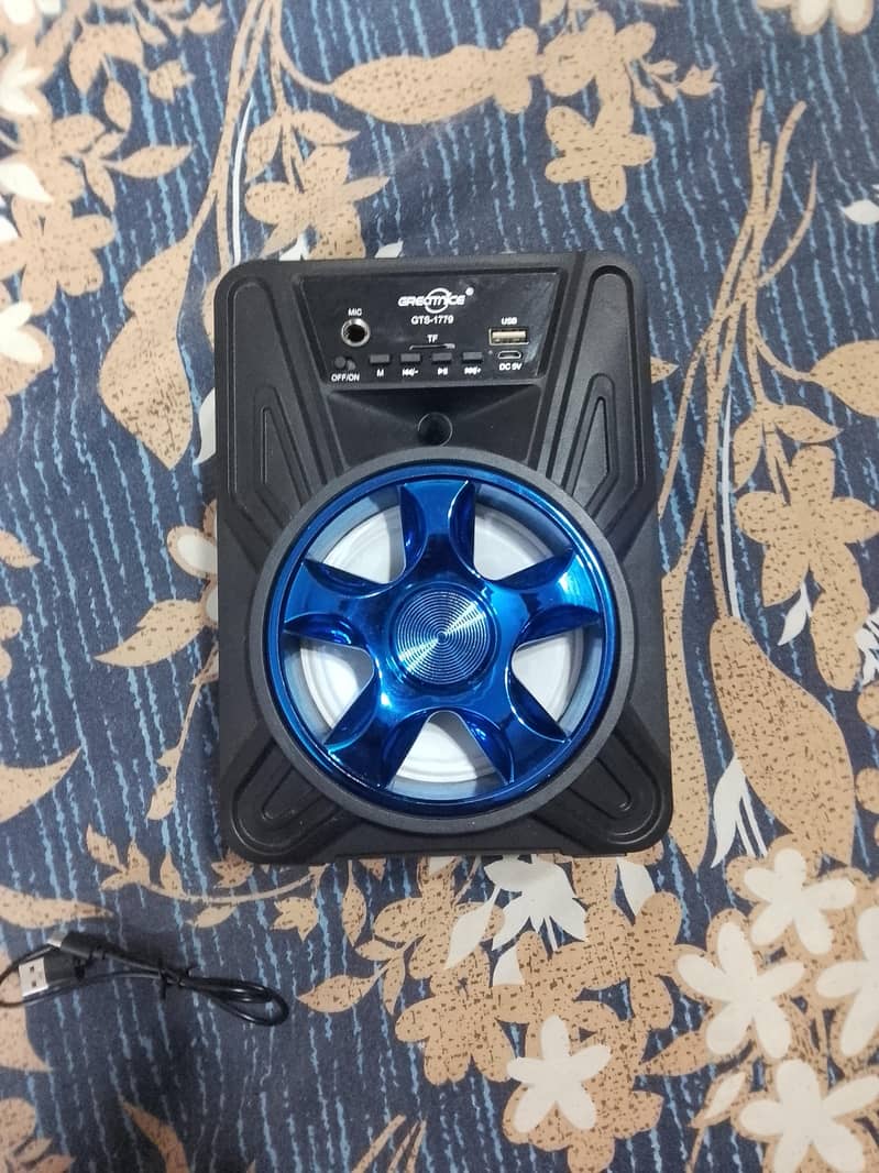bluetooth speaker 0