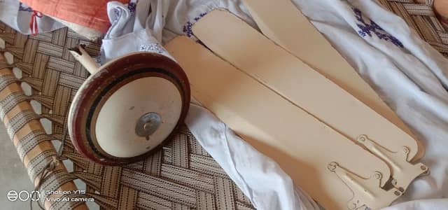 seeling fan for sale all ok working ma . ghr ka ha coppr winding ma