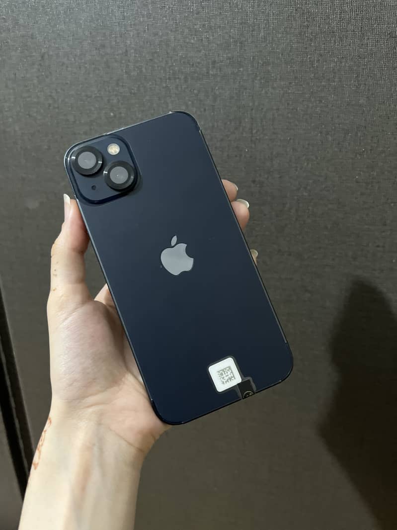 iPhone 13 0