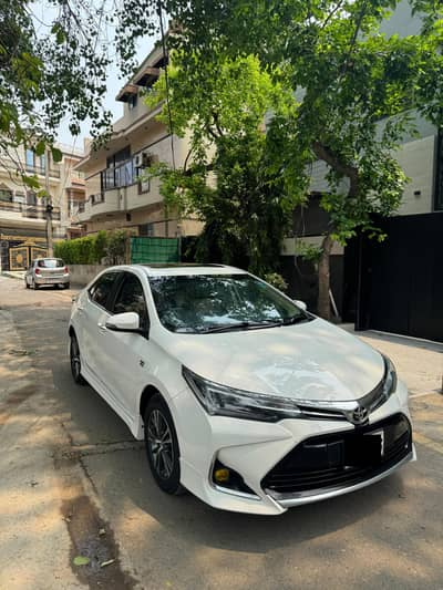 Toyota Altis Grande 2021 beige interior