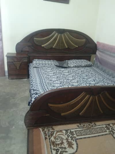 Bed set for sale