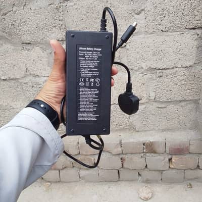 Yai saikel. Hai electric wali 15 20 klo metar chalti hai