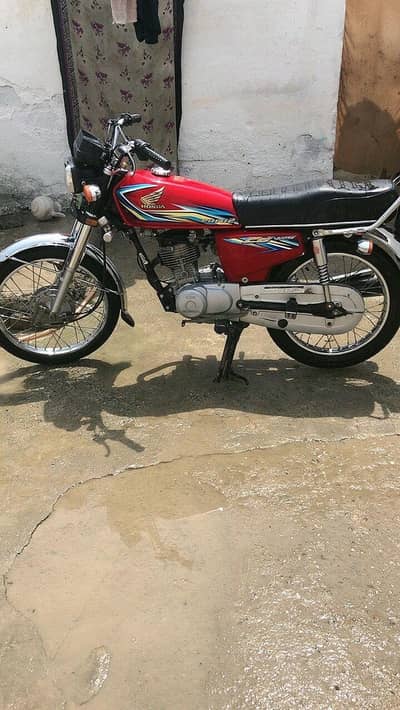 honda 125 2018 model and 2019 registration full ok bike