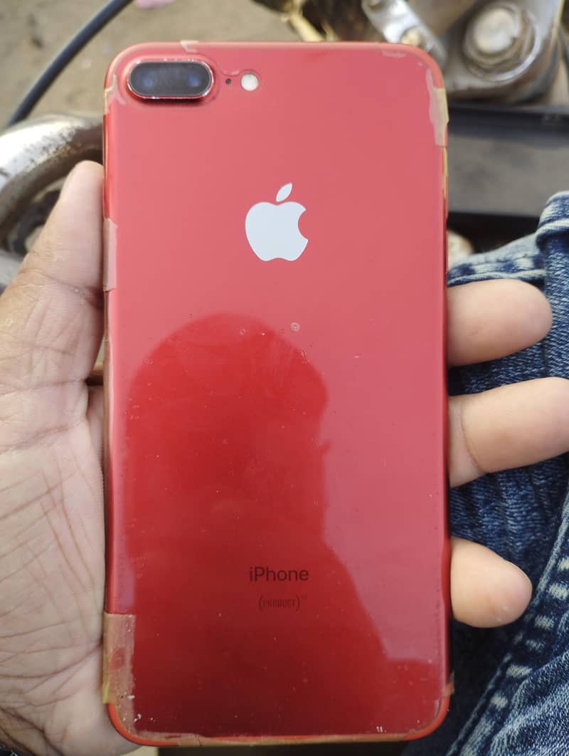 Apple iPhone 7 Plus 0