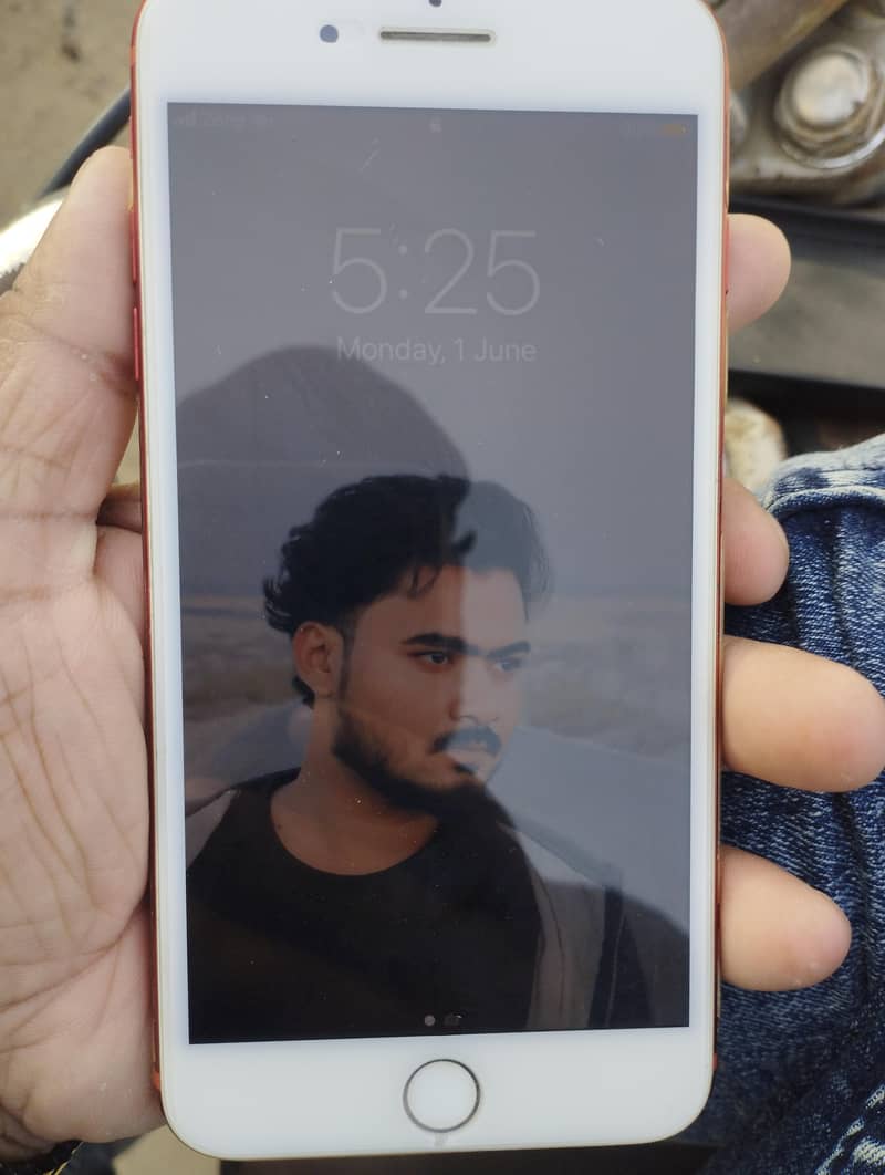 Apple iPhone 7 Plus 1