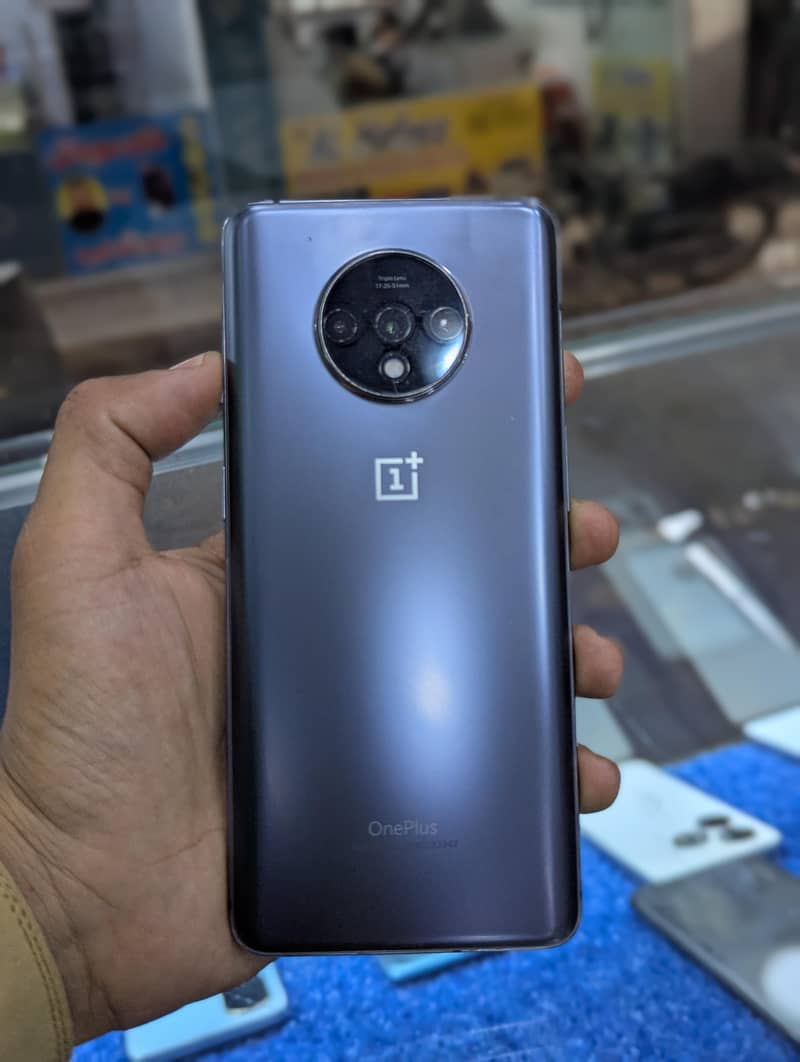 One Plus 7T 1