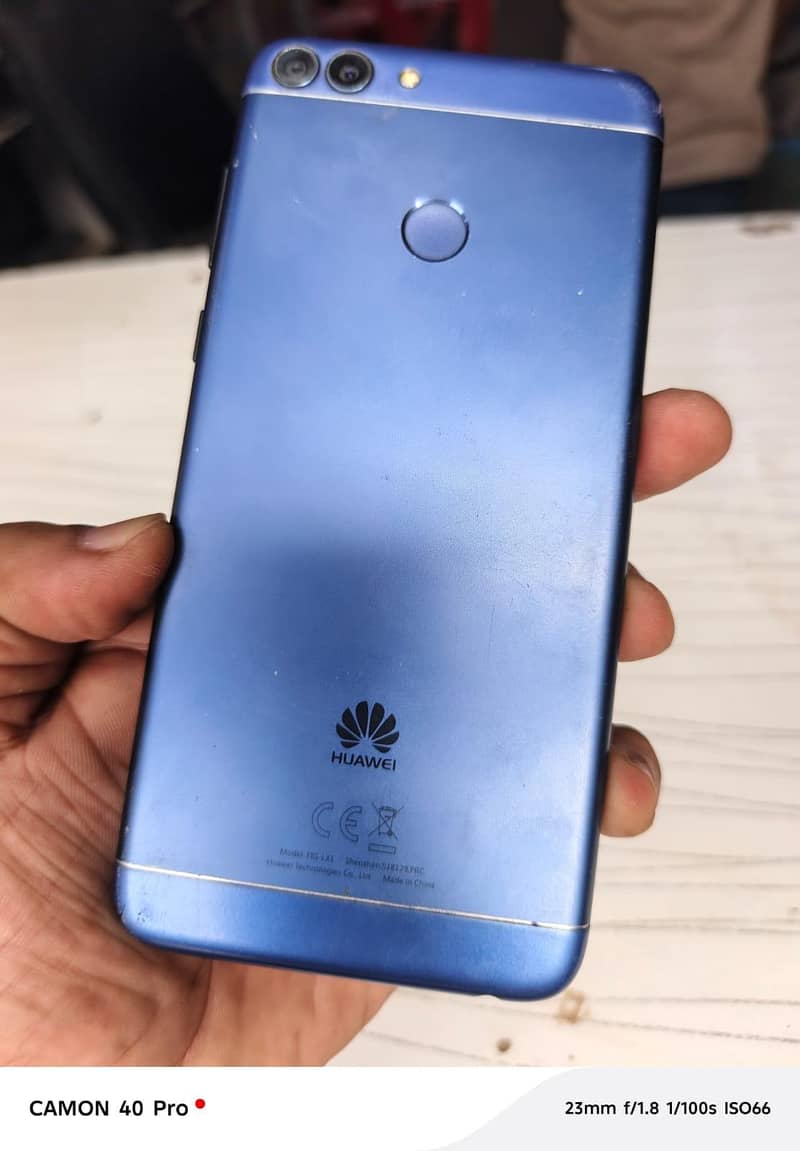 Huawei P Smart 1