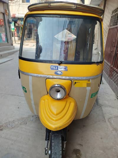 Tez Raftar 4 Stroke Rickshaw 2015 Tez Raftar