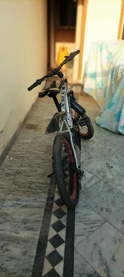 XMX Shimano Disk Break 26-Inch Aluminum Alloy Frame 2019