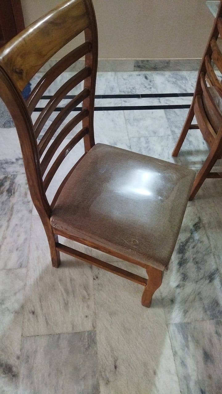 Dining Table 6 chairs 3