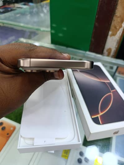 Apple iPhone 16 Pro Max