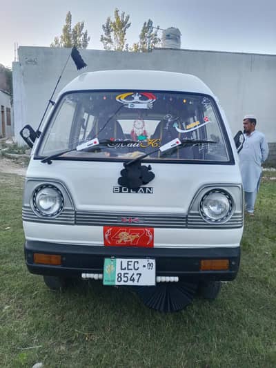 Suzuki bolan 2009 model contact 03496033203