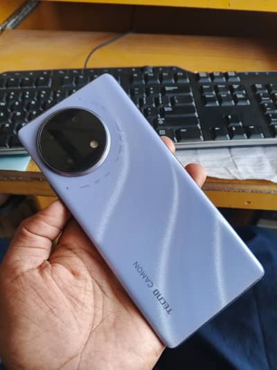 Tecno CAMON 30S 8+8/256gb Front finger Heavy phone