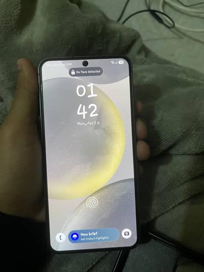 Samsung Mobile S24